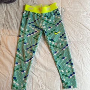 Nike Dri Fit Legging XS 4